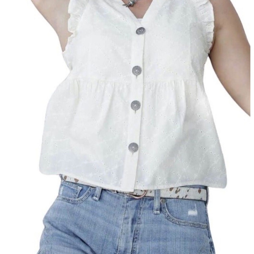 CRUEL GIRL WOMEN'S EYELET SLEEVELESS BUTTON-DOWN BLOUSE **NWT** - Picture 3 of 7